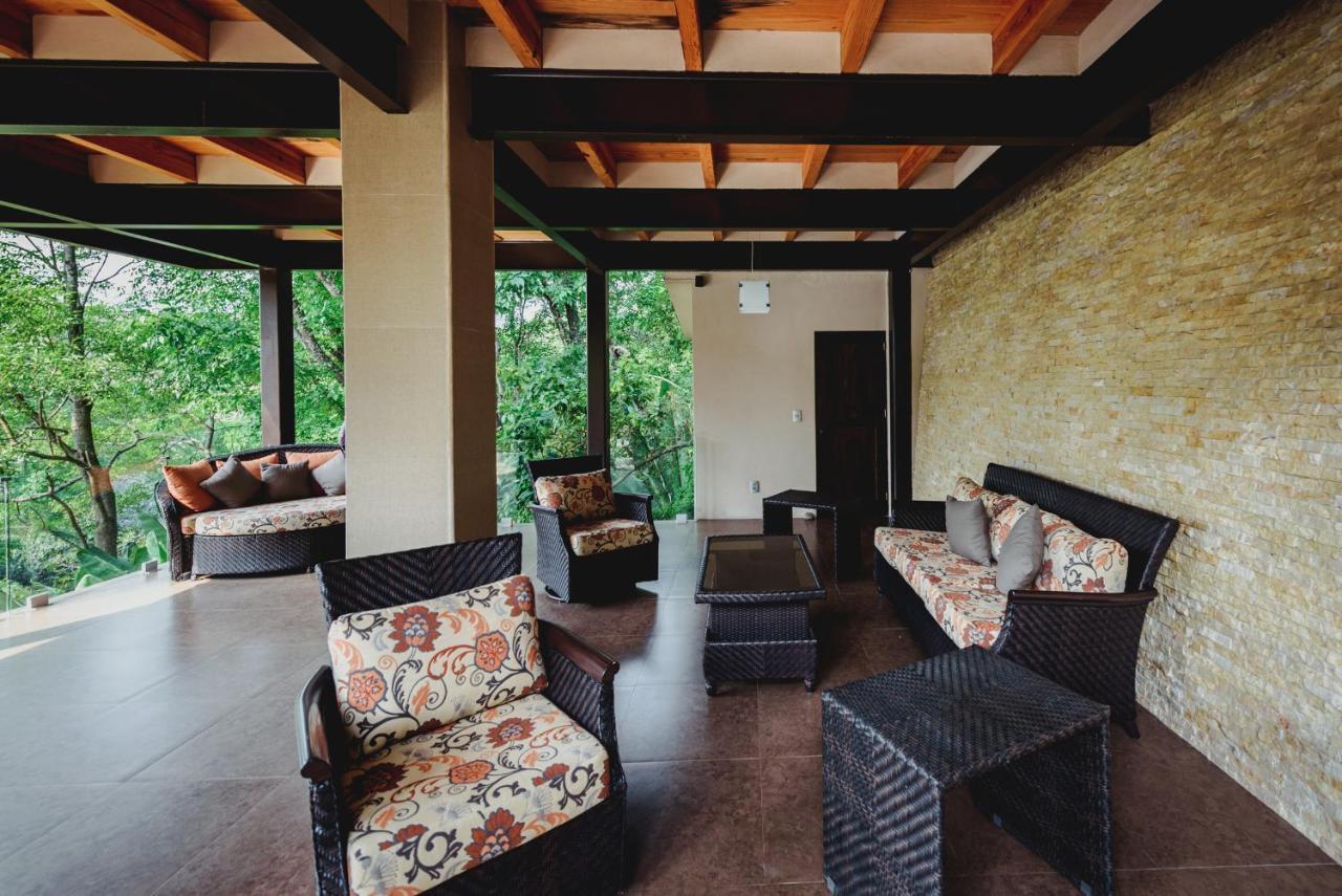 Loto Azul Hotel & Spa Valle de Bravo Luaran gambar