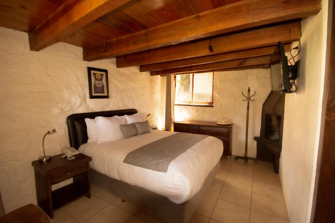 Loto Azul Hotel & Spa Valle de Bravo Luaran gambar