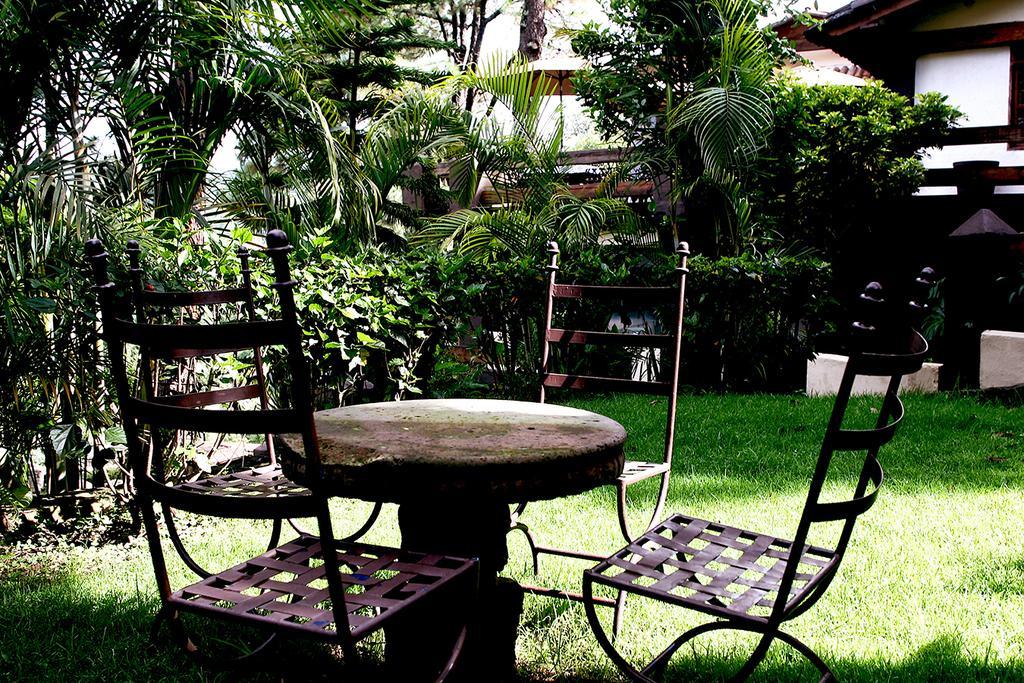 Loto Azul Hotel & Spa Valle de Bravo Luaran gambar