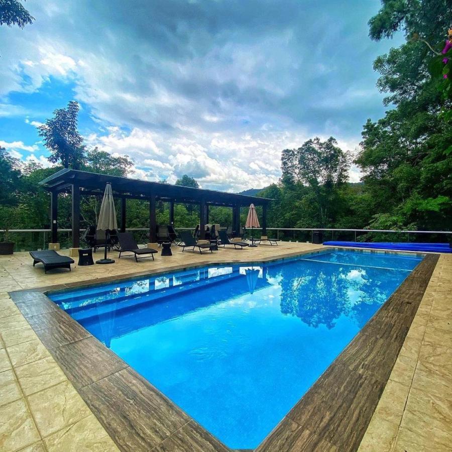 Loto Azul Hotel & Spa Valle de Bravo Luaran gambar